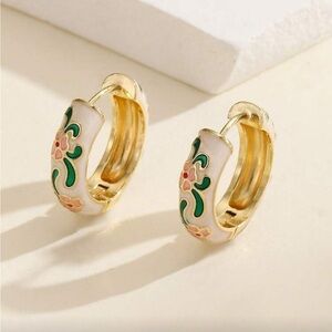 Dainty gold + white floral hoop earrings • new!